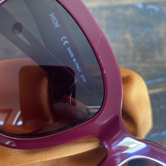 MCM Burgundy Sunglasses - Picture 5 of 7